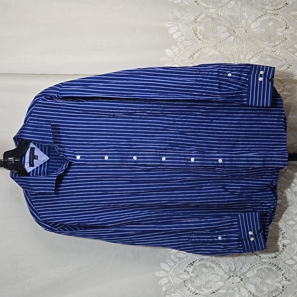 Tommy Hilfiger Blue Striped Button Down Shirt sz 18 34-35